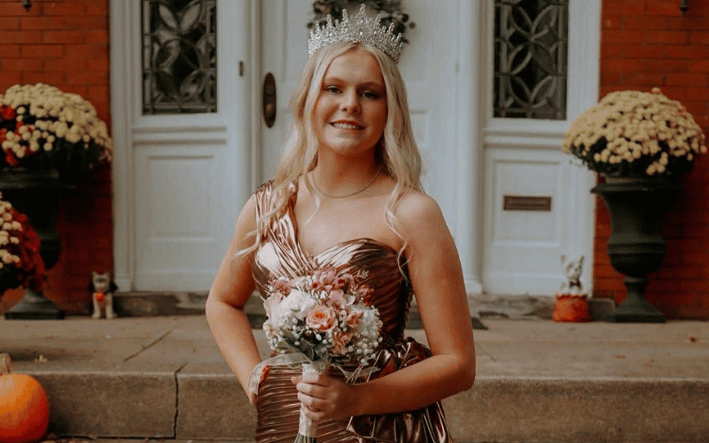 Fall Homecoming Dresses, wearing prom dress from twirl