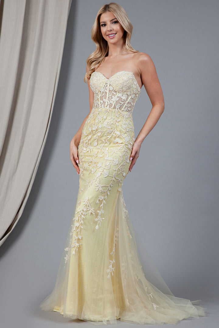 Twirl Prom 7024