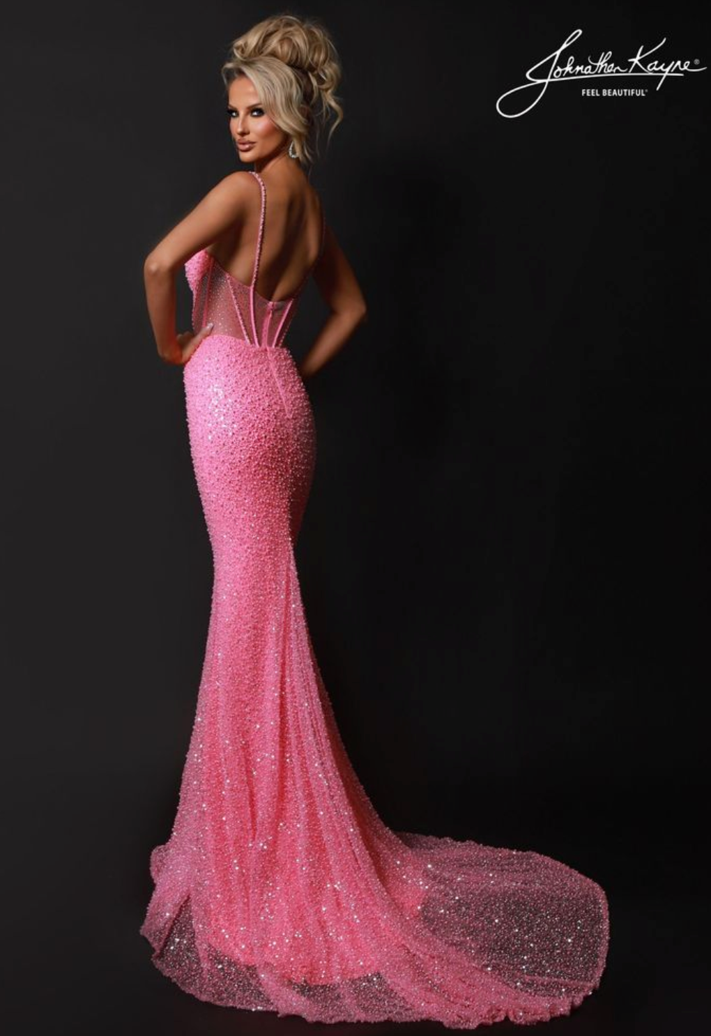 Johnathan Kayne 3235