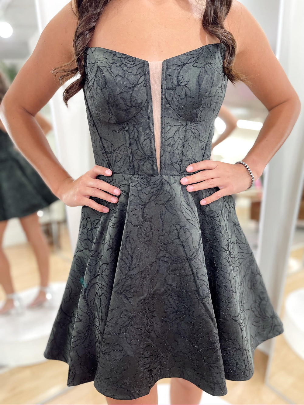 Sherri Hill 55793 77-1009 / Black / 14 Sherri Hill 55793 77-1009 / Black / 14